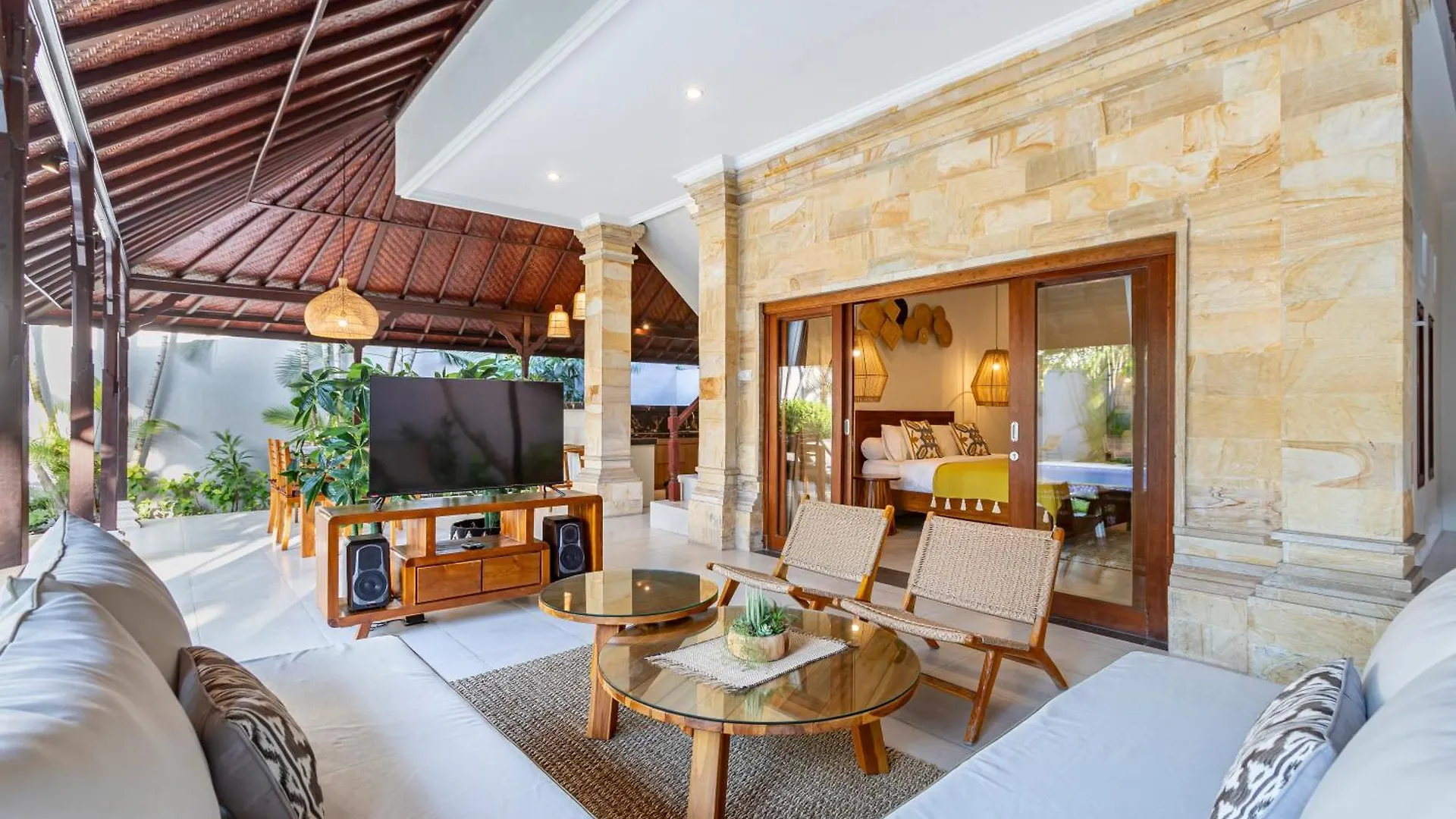 Viona 3 Villa - 3 Bdr Villa, Walk To The Beach Seminyak