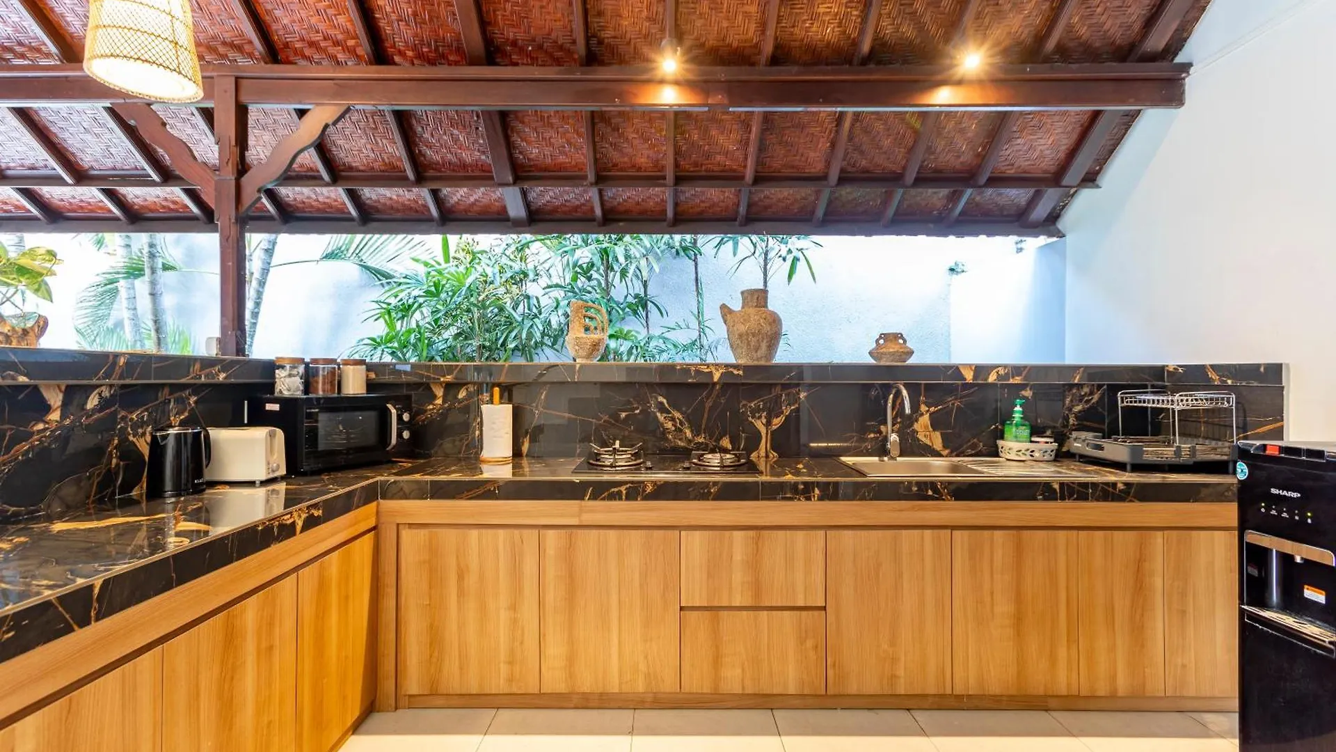 Viona 3 Villa - 3 Bdr Villa, Walk To The Beach Seminyak