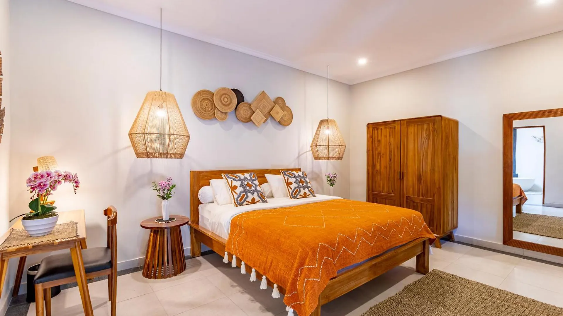 Viona 3 Villa - 3 Bdr Villa, Walk To The Beach Seminyak