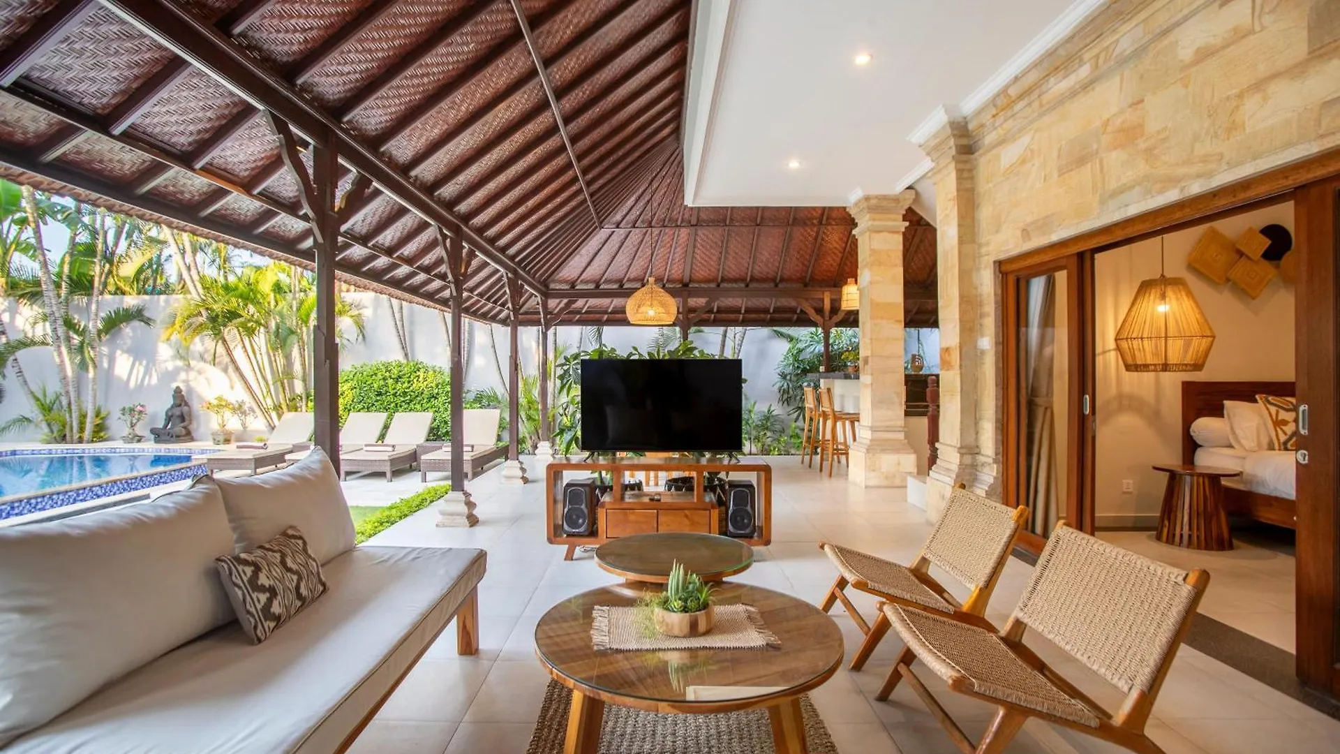 Viona 3 Villa - 3 Bdr Villa, Walk To The Beach Seminyak