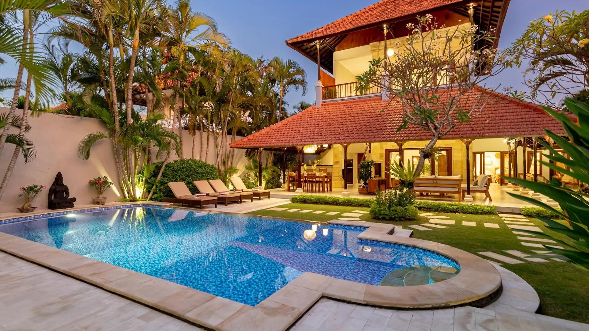 Kontakt z Viona 3 Villa - 3 Bdr Villa, Walk To The Beach
