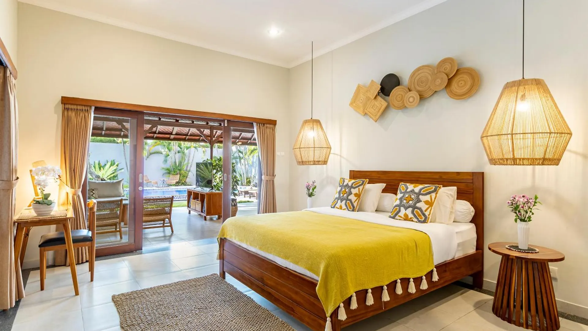 Viona 3 Villa - 3 Bdr Villa, Walk To The Beach Seminyak 0*,  Indonezja