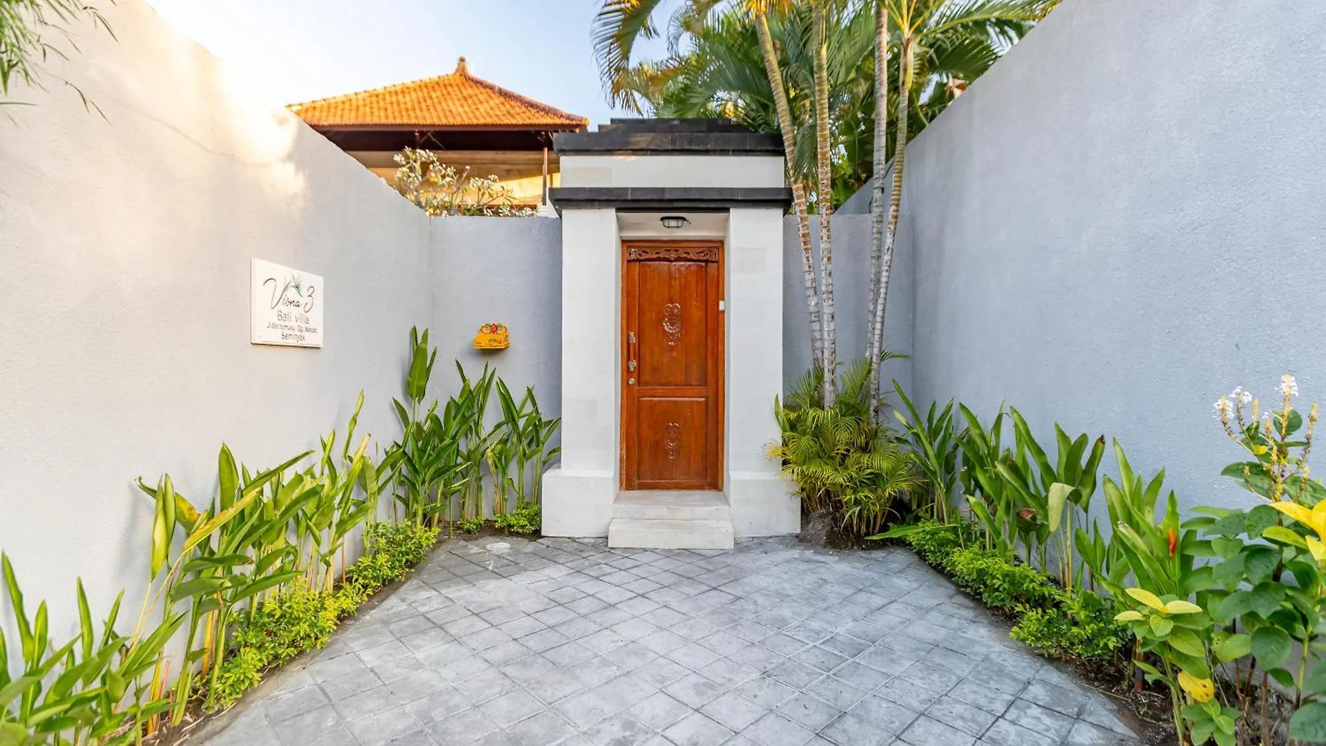 Viona 3 Villa - 3 Bdr Villa, Walk To The Beach Seminyak Indonezja